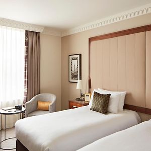 Deluxe Zimmer mit zwei Einzelbetten