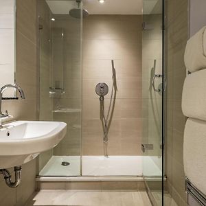 Deluxe Zimmer mit Kingsize-Bett
